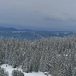 Holiday home Vue Sur Les Montagnes *