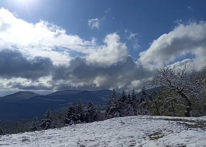 Vue Sur Les Montagnes Lapoutroie